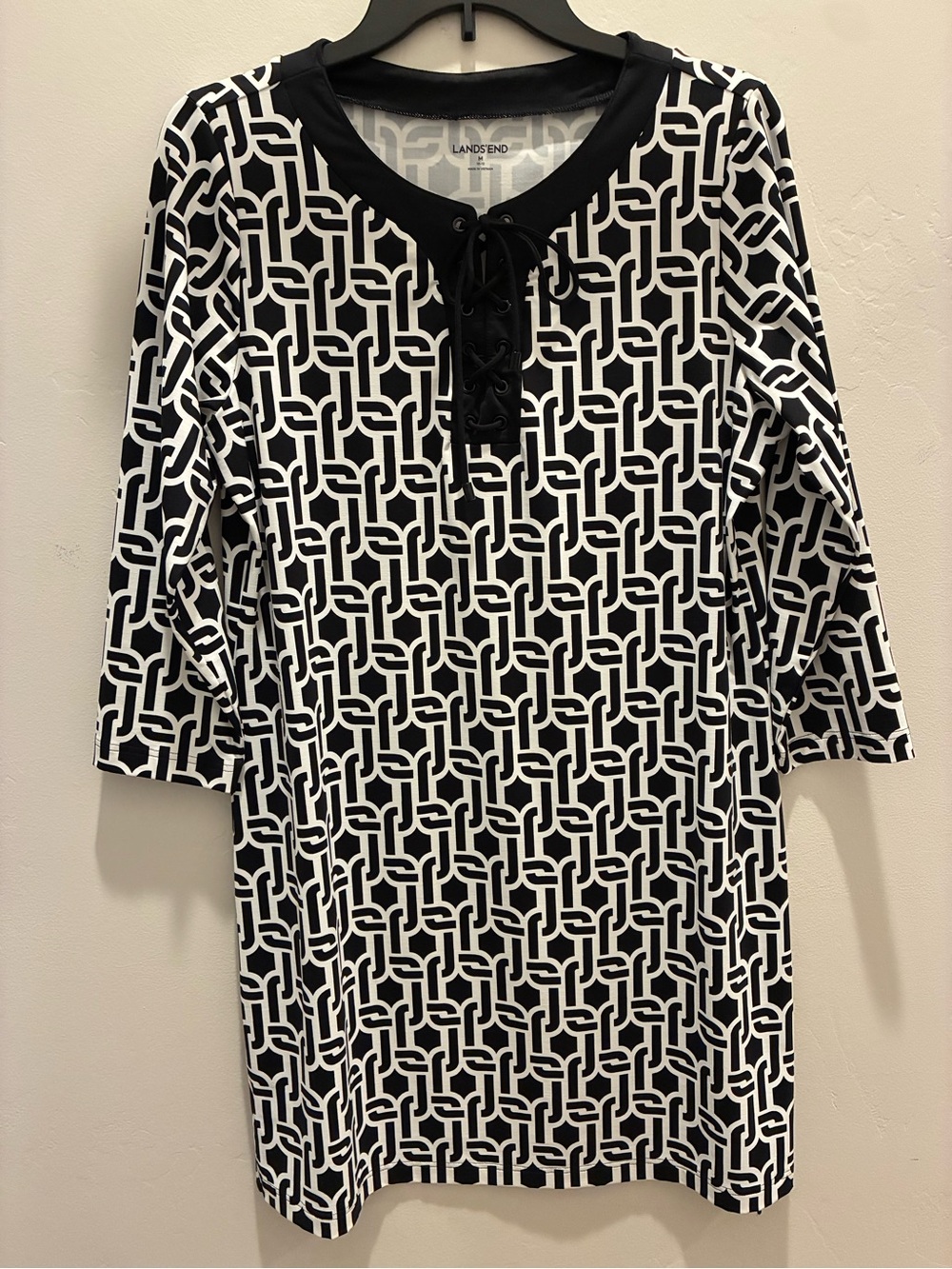 Lands' End Black and White Geometric Lace-Up Tunic Dress